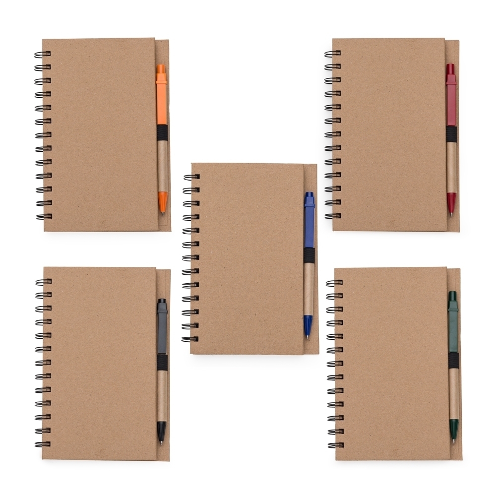 Caderno com Postit e Caneta em Papel Kraft.